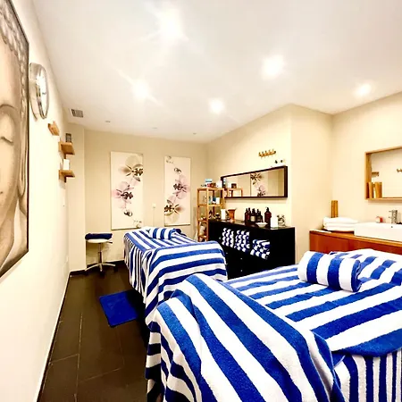 Wyndham Grand Costa Del Sol Hotel apartamentowy