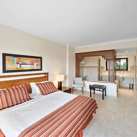 Aparthotel Wyndham Grand Costa Del Sol