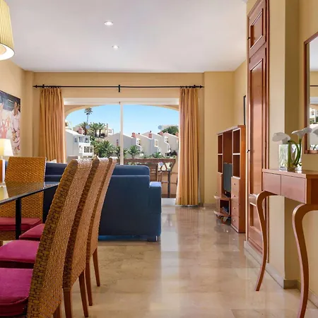 Hotel apartamentowy Wyndham Grand Costa Del Sol