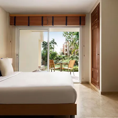 Wyndham Grand Costa Del Sol Apart-hotel El Faro