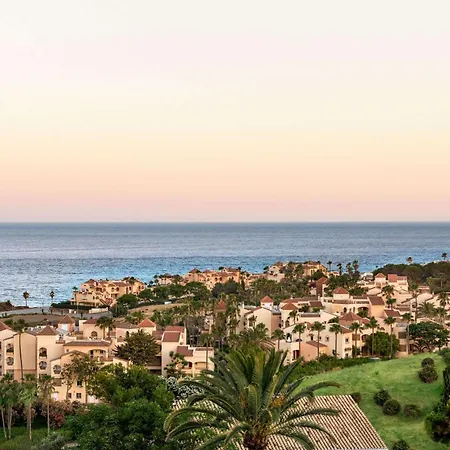Wyndham Grand Costa Del Sol Aparthotel 3*