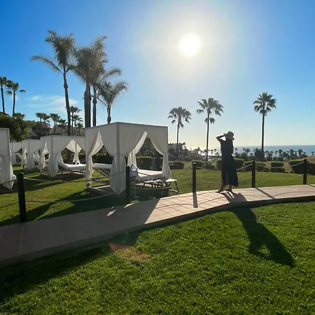 Wyndham Grand Costa Del Sol Aparthotel 3*
