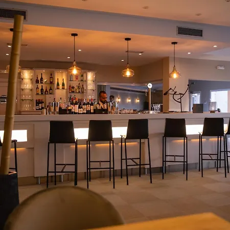 Wyndham Grand Costa Del Sol Aparthotel