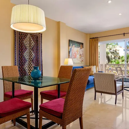 Wyndham Grand Costa Del Sol מלון דירות 4*